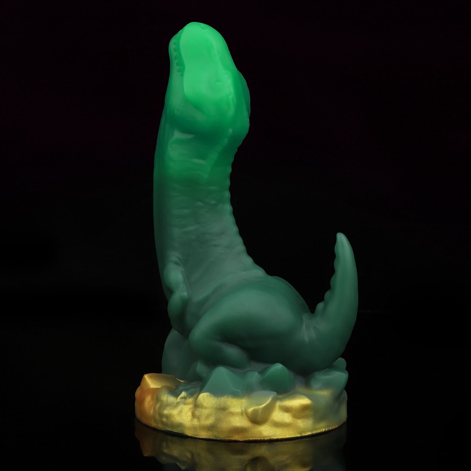 VELOX dinosaur fantasy toy in Guard Gold Green colorway